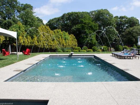 Inground gunite pool by SSG Pools